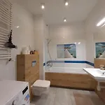Mieszkanie 5 *