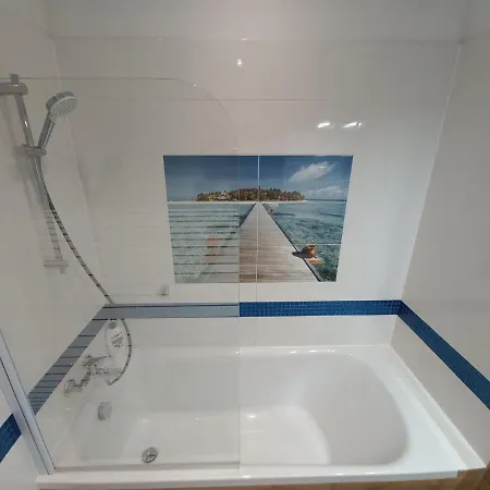 Apartment Mieszkanie 5 *